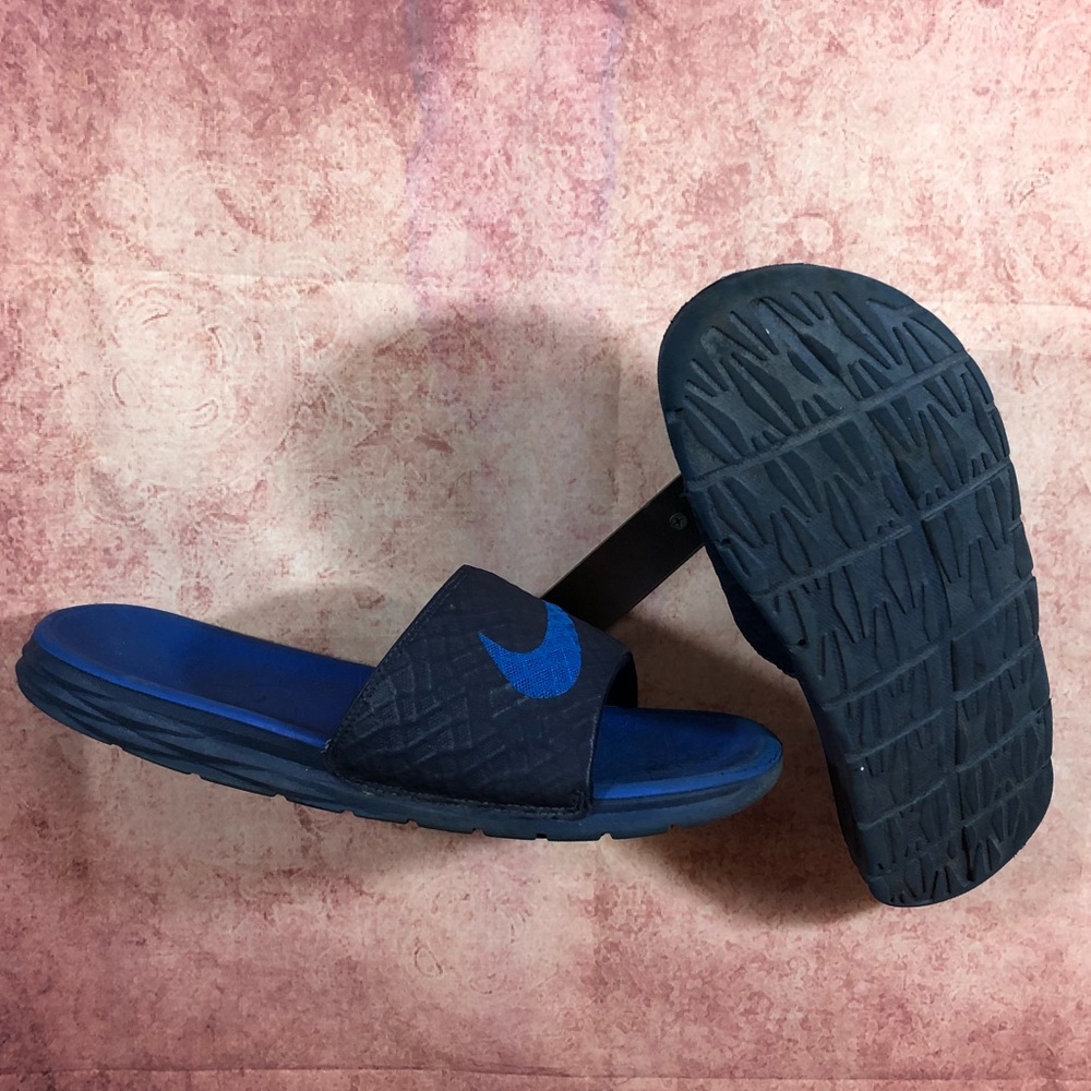 Nike Benassi Solarsoft Slide Men’s Sz 13 S155